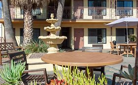 Courtyard Hotel Studio City